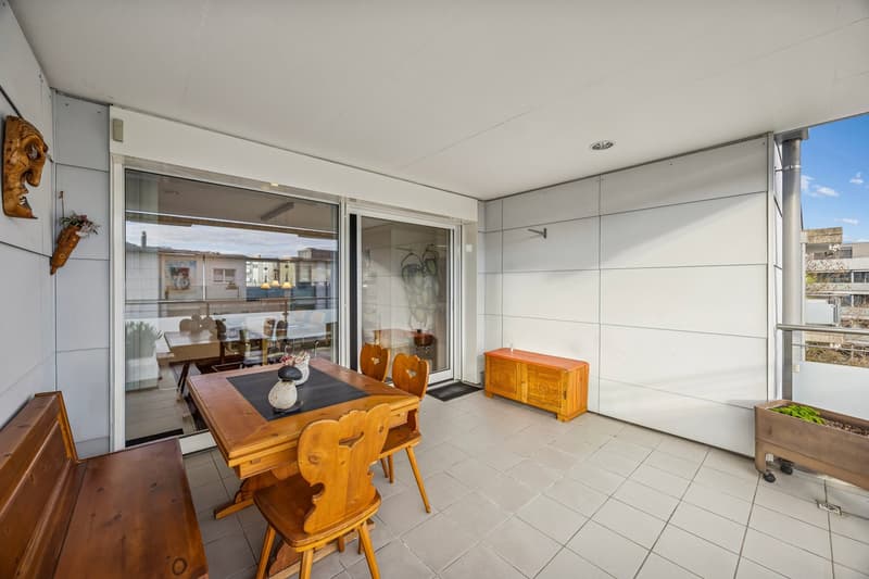 Moderne 4.5-Zimmer-Wohnung mit Balkon und Garage in Wettingen (11)
