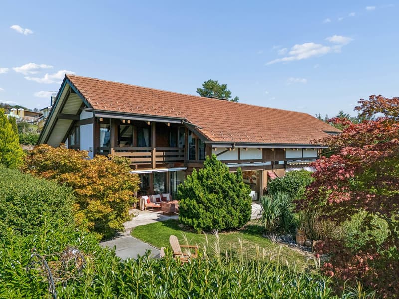 Charmantes 5.5-Zimmer-Doppeleinfamilienhaus in Watt (1)