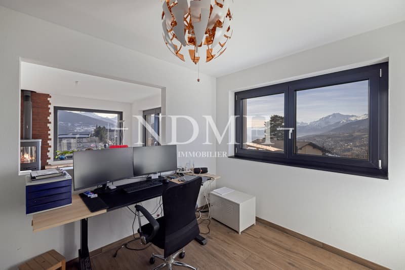 Prestige villa with absolutely unique panoramic views (7)