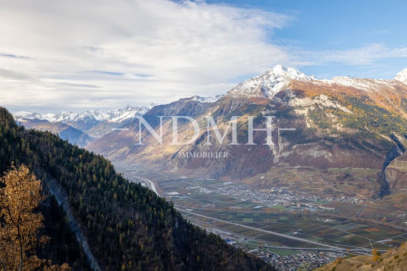 Splendid apartment with breathtaking view of the Rhône Valley (12)
