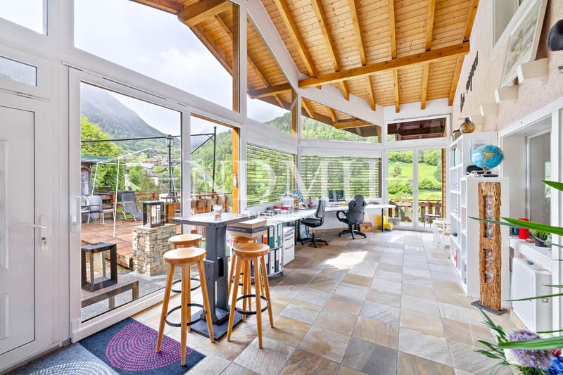 Spacious villa with generous volumes, garage and workshop of 137 m² (5)