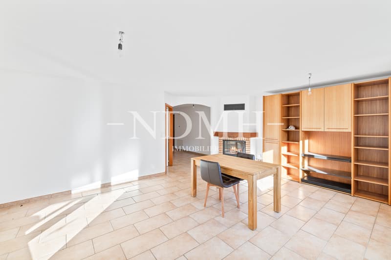 Grande villa avec deux appartements indépendants (4)