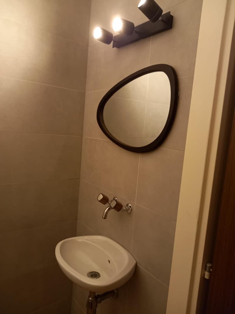 Spacieux appartement de 6 pièces avec une vue panoramique sur le Jura (13)