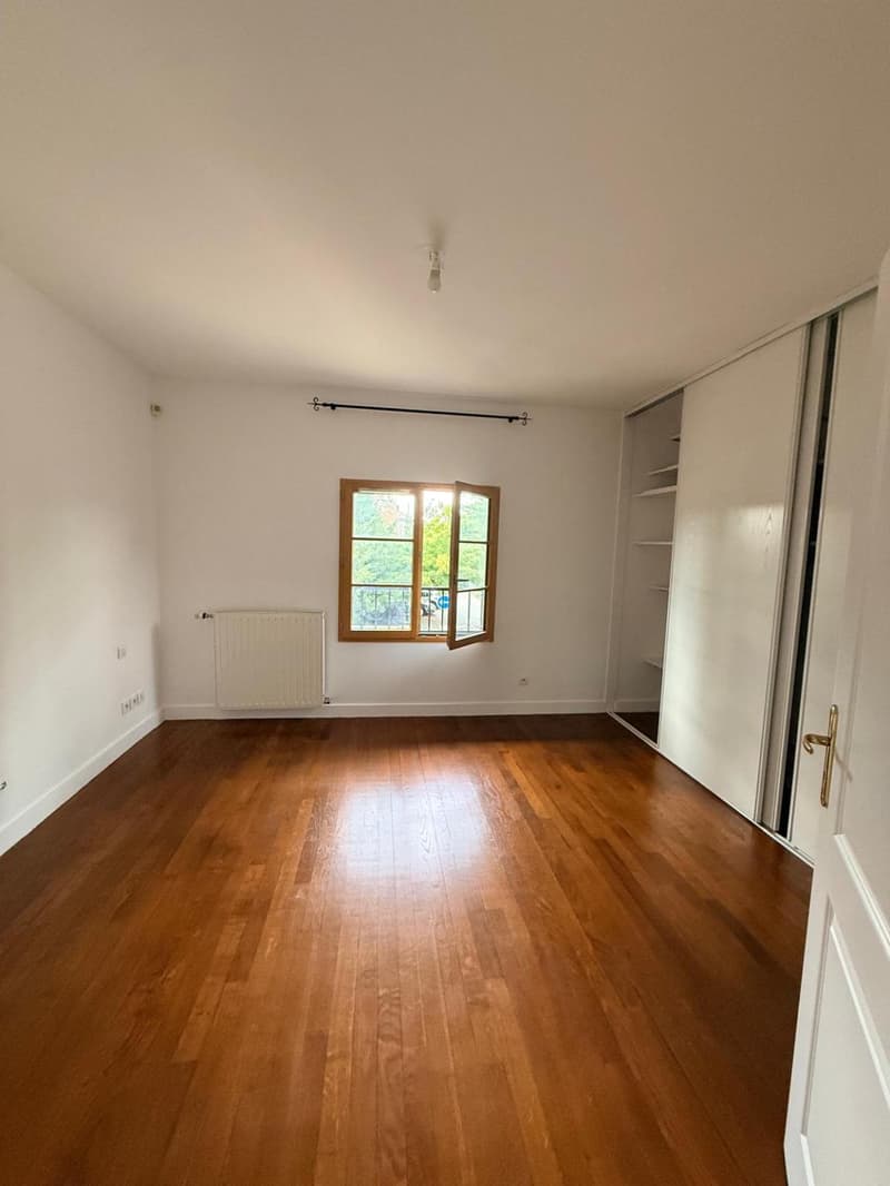 Triplex en Attique de Prestige aux Portes de Genève ? Centre de Ferney-Voltaire (7)