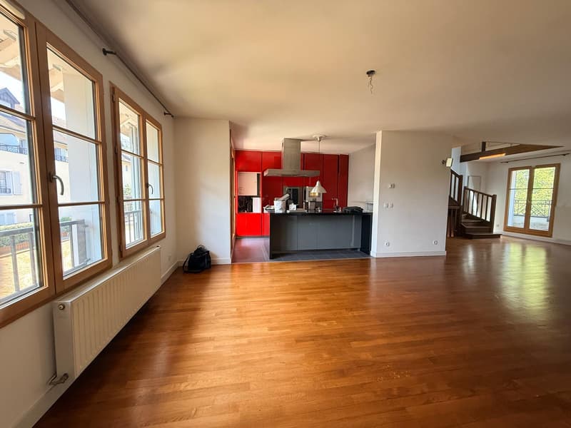 Triplex en Attique de Prestige aux Portes de Genève ? Centre de Ferney-Voltaire (3)