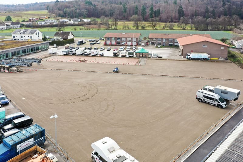 Parking space for motorhomes, campers, and caravans between Schaffhausen and Diessenhofen (2)