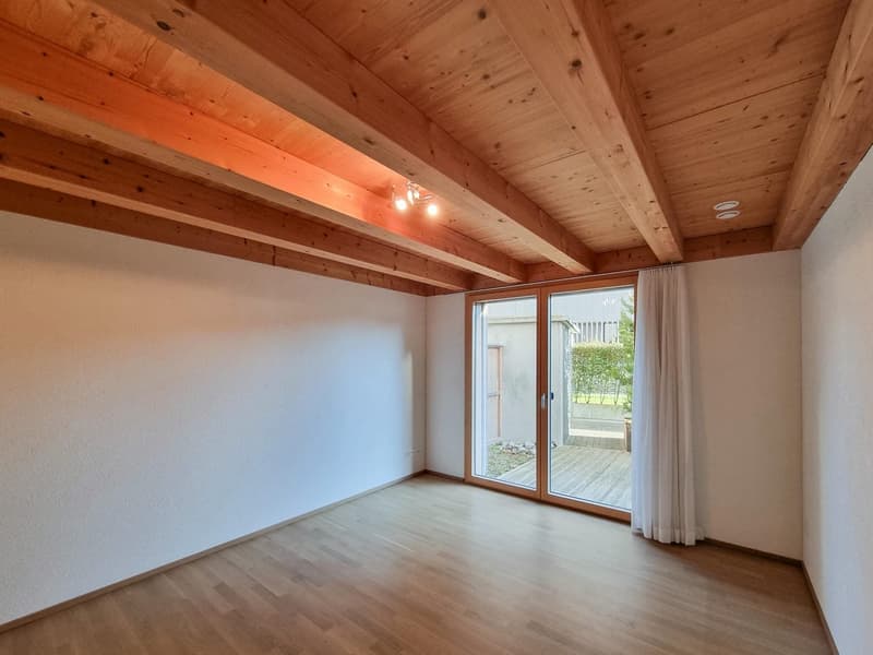 Appartamento da sogno al piano terra tranquillo nel centro del villaggio con grande terrazza (4)