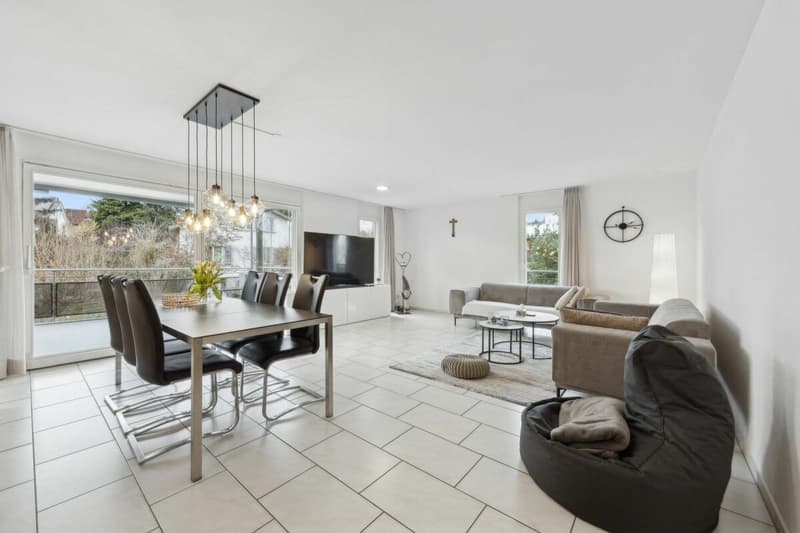 Well-maintained 4.5 room apartment (2)