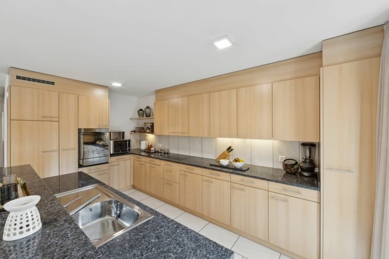 Well-maintained 4.5 room apartment (4)