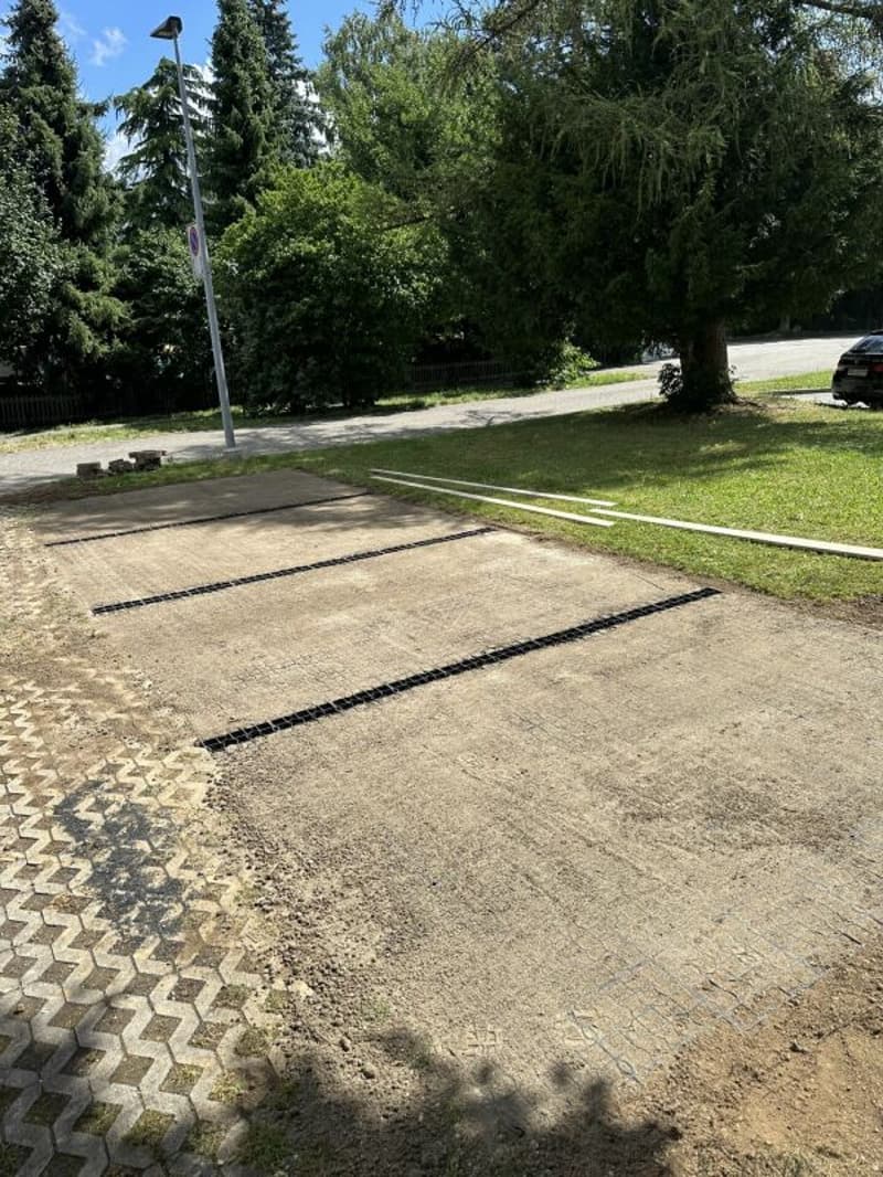 Parcheggi esterni a Grenchen in affitto (4)