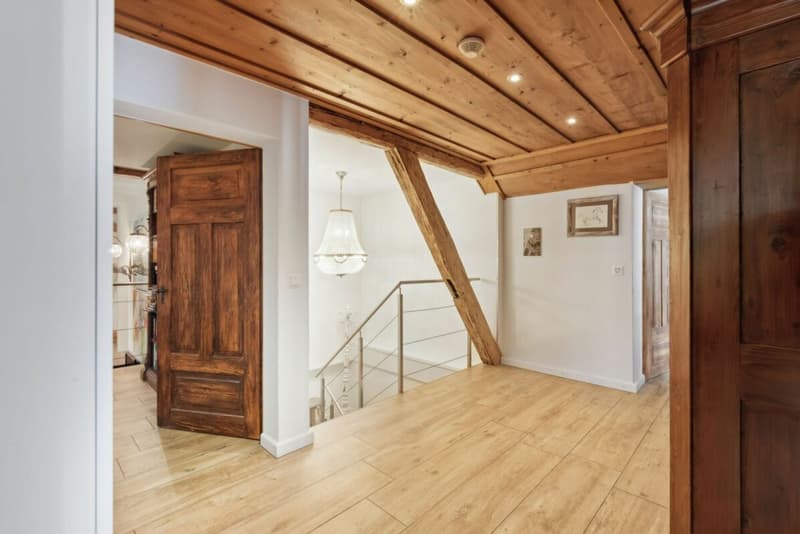 Casa colonica ristrutturata con potenziale di sviluppo (4)
