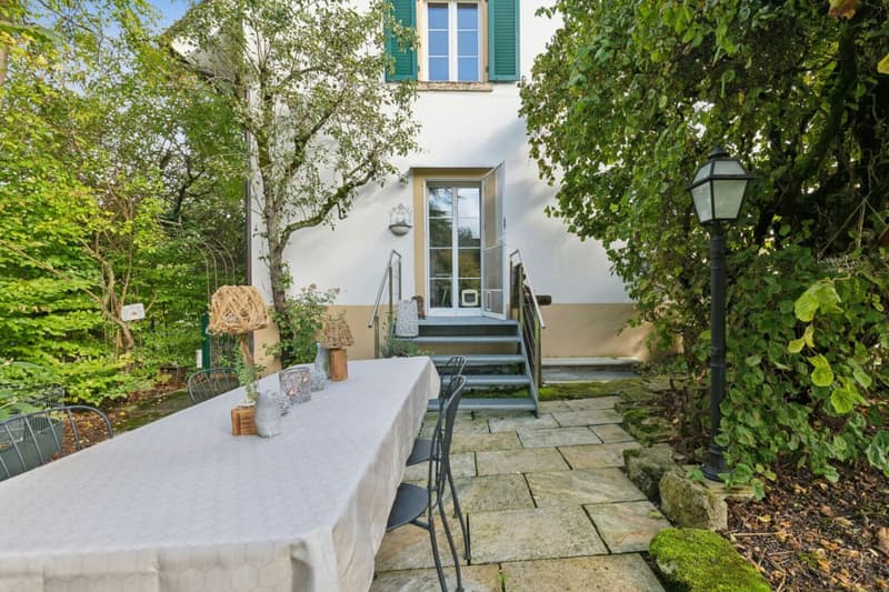 Casa colonica ristrutturata con potenziale di sviluppo (1)