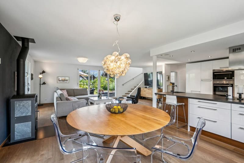 Move in with your family immediately in Buonas! (3)