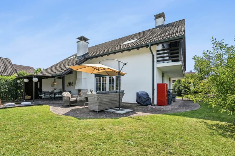 Move in with your family immediately in Buonas! (8)