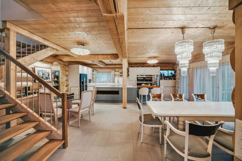 LIFESTYLE FOR YOU AND YOUR HORSES AT THE FOOT OF THE JURA (4)