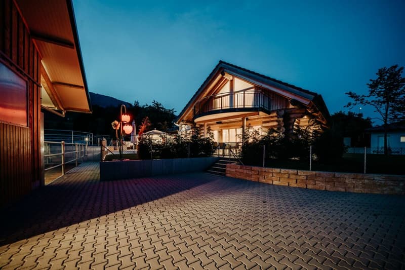 LIFESTYLE FOR YOU AND YOUR HORSES AT THE FOOT OF THE JURA (16)
