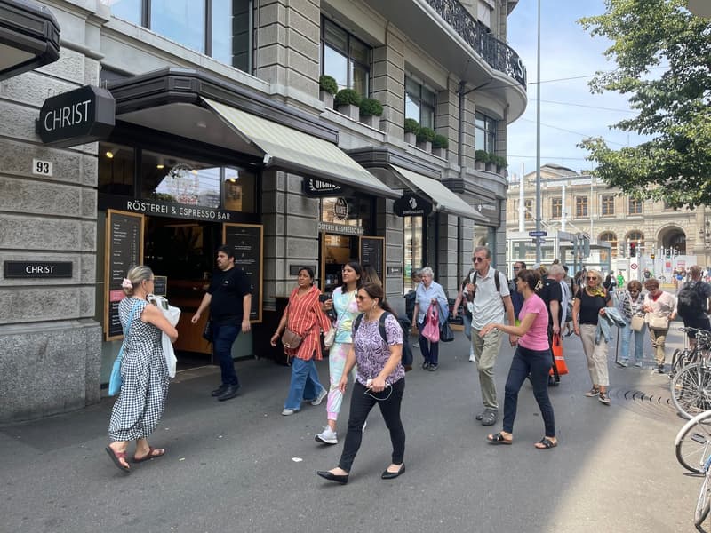 Ladenlokal an bester Lage der Bahnhofstrasse / Retail Space at Bahnhofstrasse in Zurich (1)