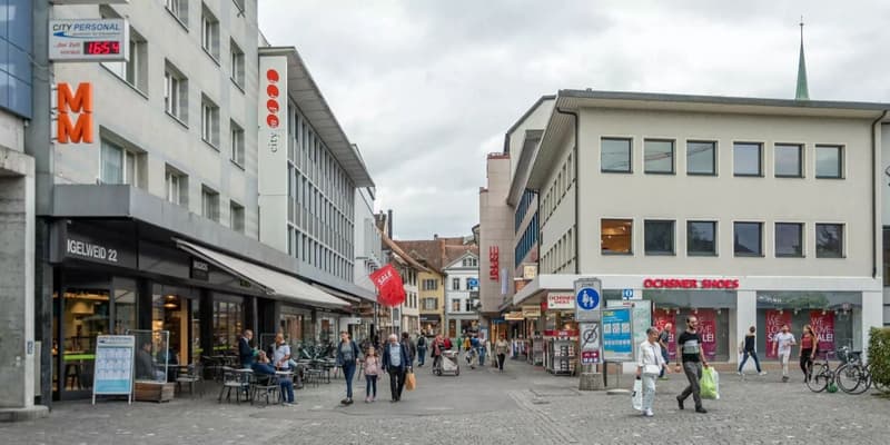 Attraktives Wohn- und Geschäftsgebäude in zentraler Lage von Aarau (1)