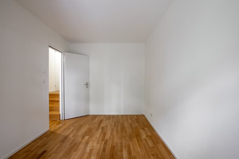 Schöne 3.5 Zimmerwohnung im Iselin Quartier (8)