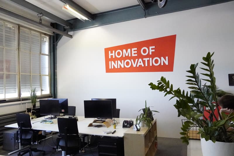 Large office in a creative factory hall (2)