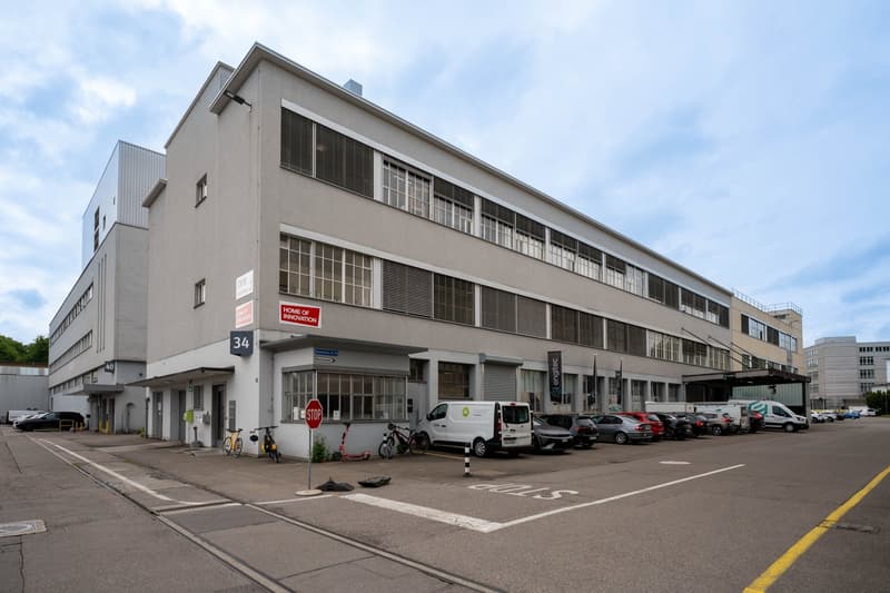 Grosszügiges Büro im EG in kreativer Fabrikhalle (17)