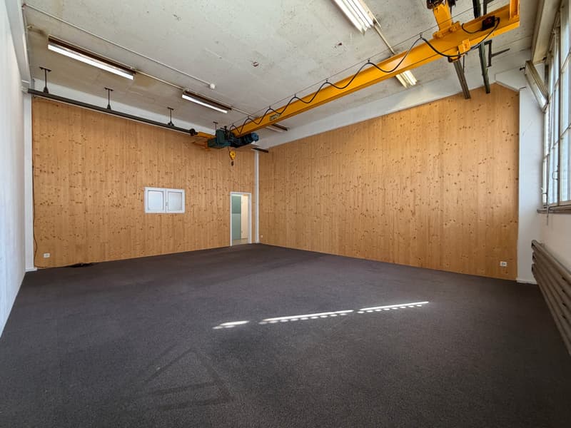 Grosses Büro in kreativer Fabrikhalle - per sofort (6)