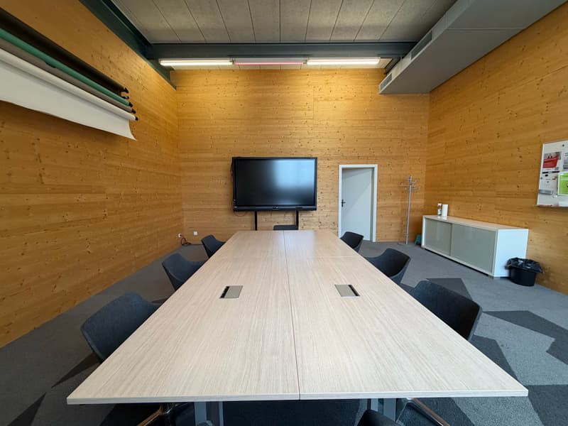 Grosszügiges Büro in kreativer Fabrikhalle (6)
