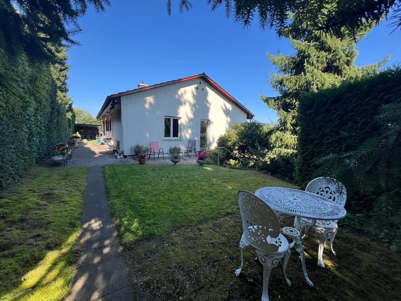 879m2 meilleure vue avec maison unifamiliale de 7,5 pièces : 4,5 pièces appartement principal / appartement annexe de 3 pièces séparable de manière flexible (8)