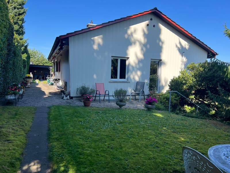879m2 meilleure vue avec maison unifamiliale de 7,5 pièces : 4,5 pièces appartement principal / appartement annexe de 3 pièces séparable de manière flexible (7)