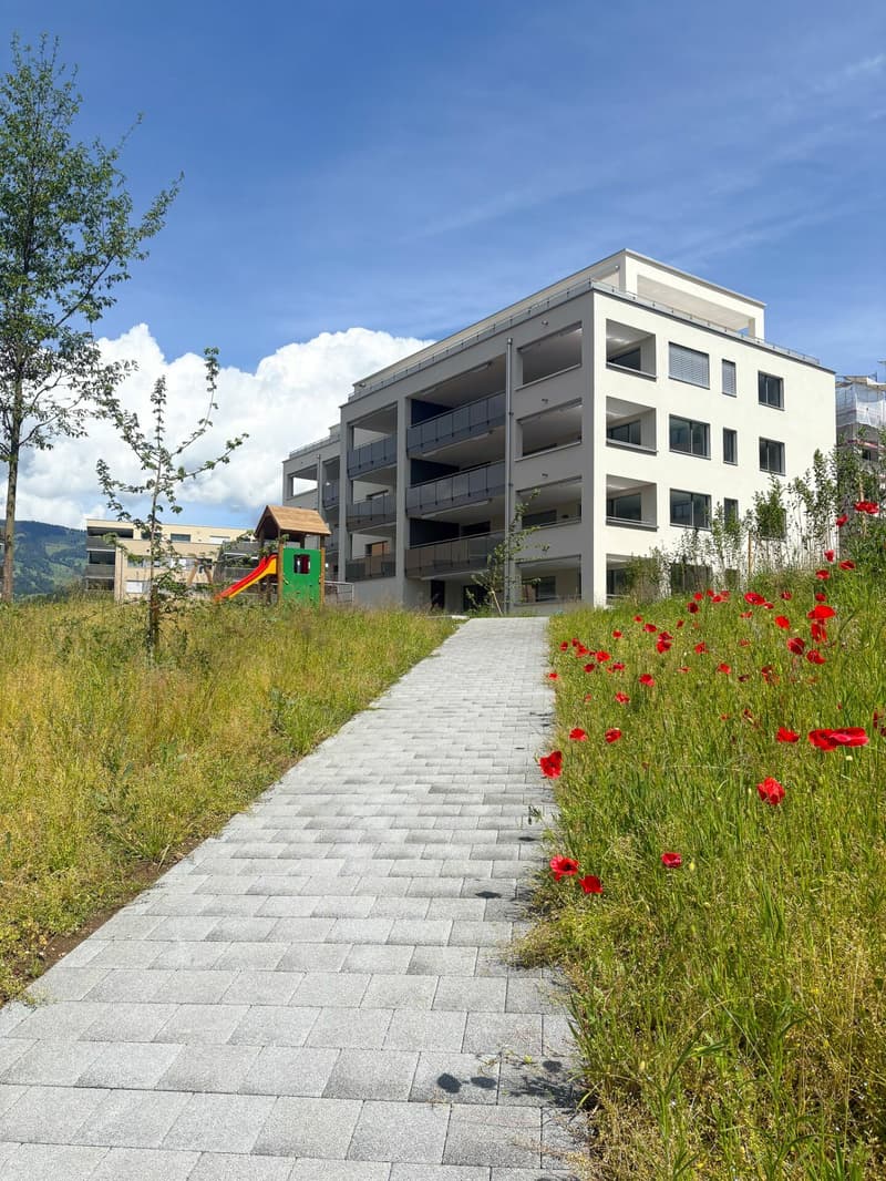 Wohnen mit Garten - attraktive 5.5-Zimmer-Wohnung im Erstbezug (2)