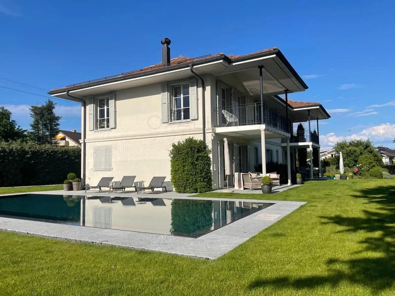Elegant family home with pool in a quiet setting, Commugny (13)