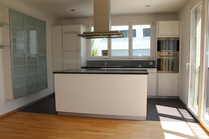 Apartment in a quiet sunny location (5)