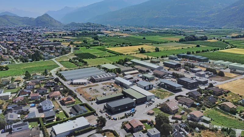 Plot with building permit in Vétroz (5)