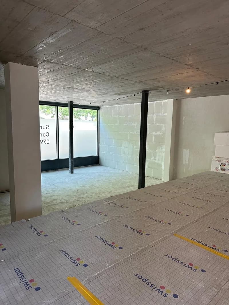 For sale commercial space in the heart of Sion (7)