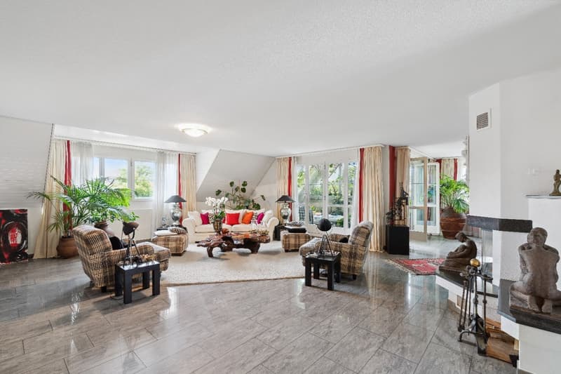 Luxurious, exclusive 6.5-room duplex apartment in Volketswil (2)