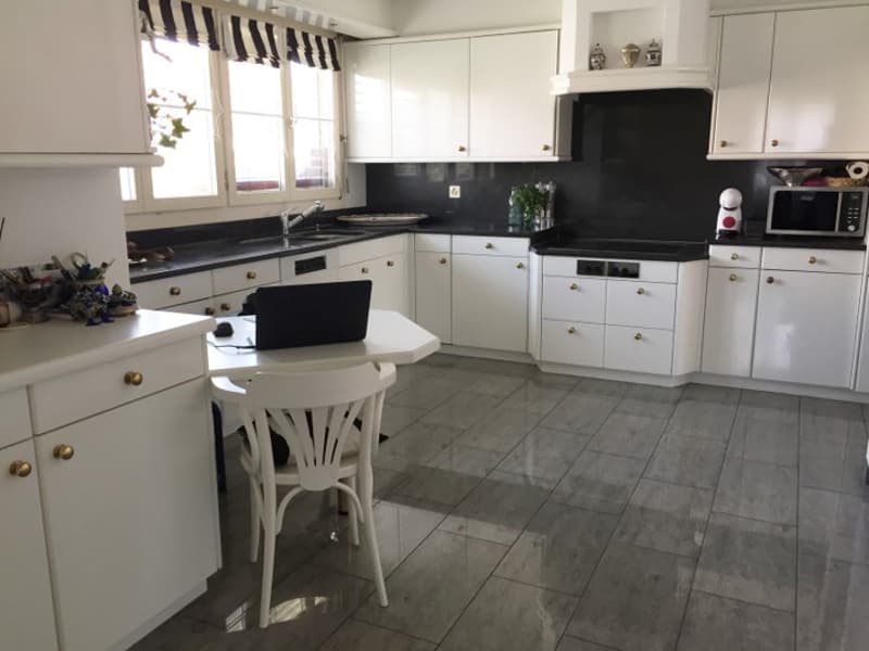 Luxurious, exclusive 6.5-room duplex apartment in Volketswil (5)