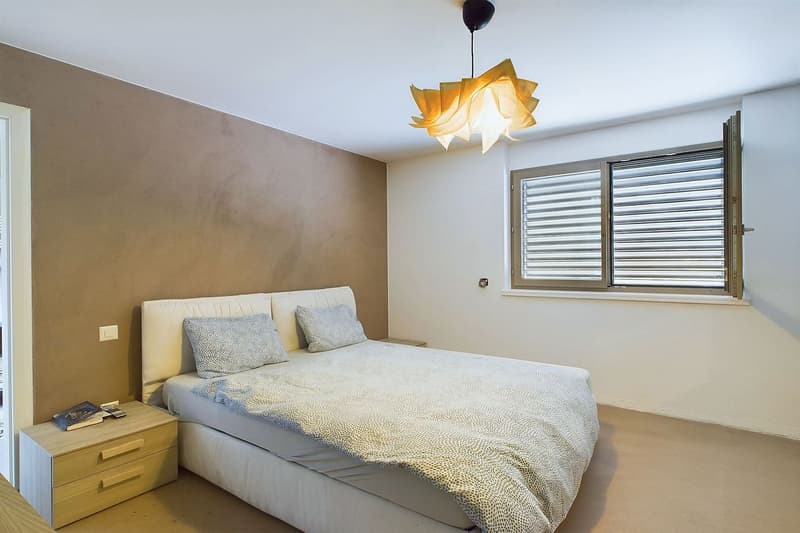 Einfamilienhaus mit separatem Arbeitszimmer, ideal für Familien (8)