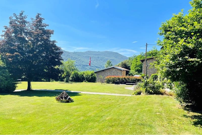 Oasi di charme, natura e tranquillità! Nel cuore della Collina d’Oro! (26)