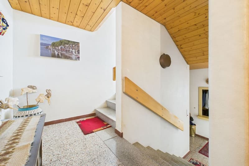Bissone - A true gem with 180° panoramic view (26)