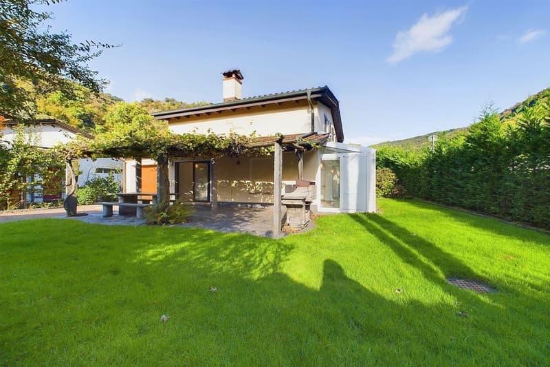 Figino - Splendida villetta di carattere in ottima località lacustre (29)