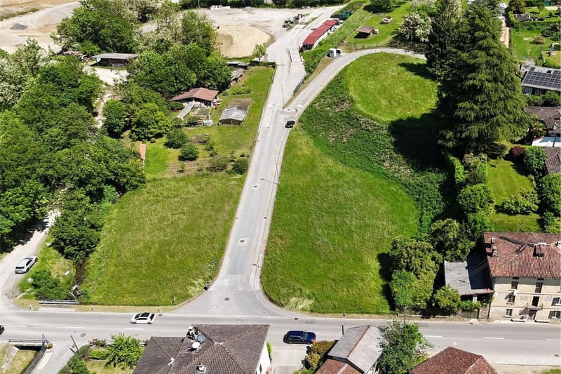 Interesting building land R3 in a great sunny location (8)