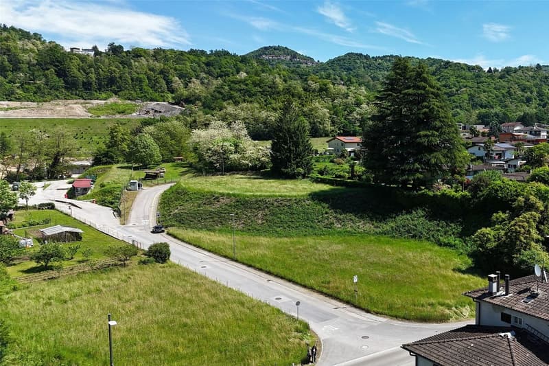 Interesting building land R3 in a great sunny location (6)