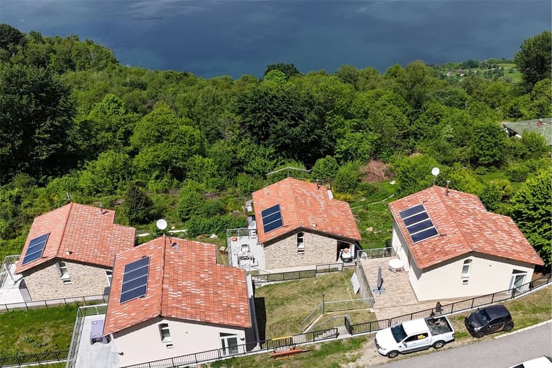 San Nazzaro - Nouvelle construction dans le vert - Vue de rêve ! (13)