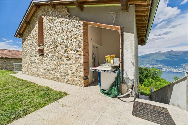 San Nazzaro - Nouvelle construction dans le vert - Vue de rêve ! (12)