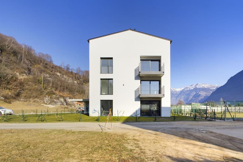 Moderne Wohnung inmitten der Natur mit schöner Terrasse - Neubau in Iragna! (3)