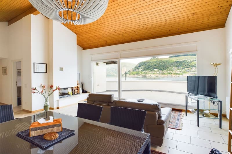 Una grande proprietà in riva al lago a Brusino Arsizio (5)