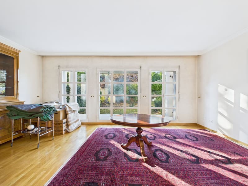 Spaziosa casa di 7,5 locali con giardino privato vicino al centro di Lugano (4)