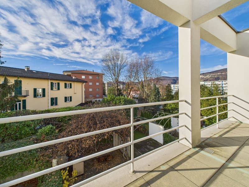 Spaziosa casa di 7,5 locali con giardino privato vicino al centro di Lugano (12)