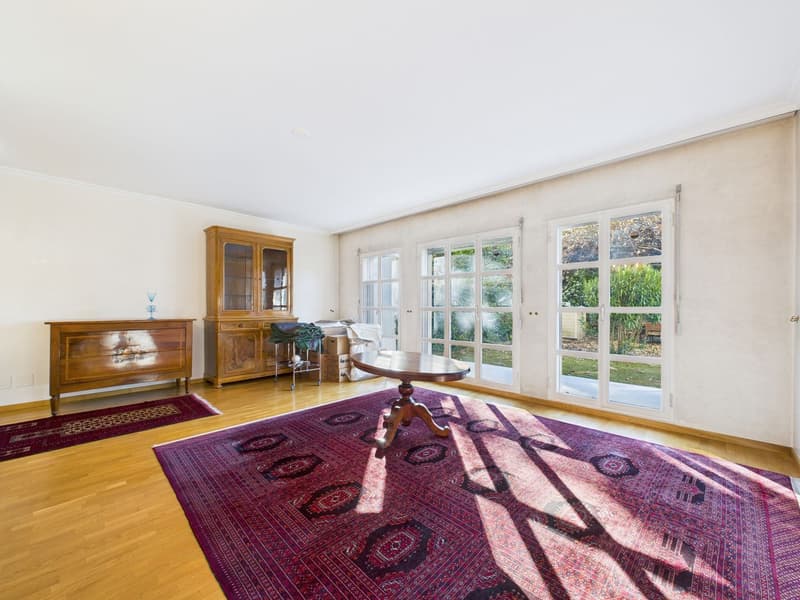 Spaziosa casa di 7,5 locali con giardino privato vicino al centro di Lugano (5)