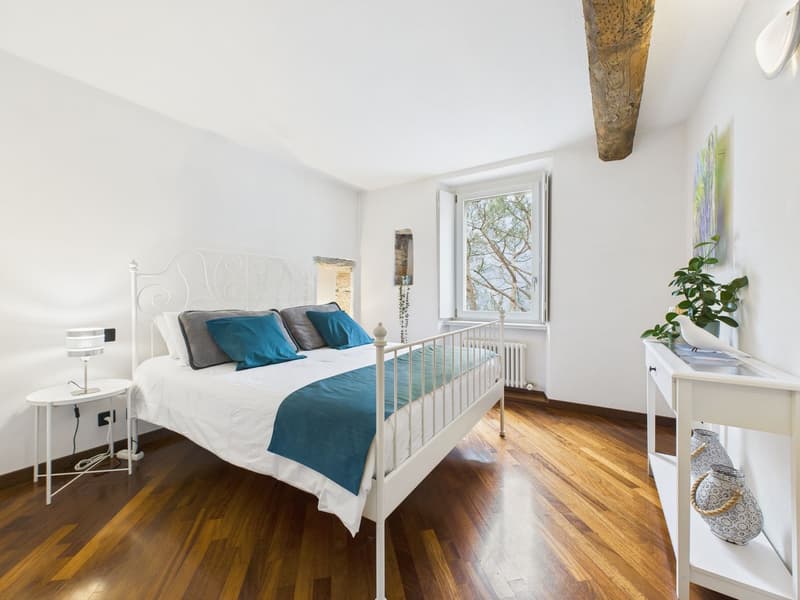 Appartamento di 2½ locali con splendida vista lago nel cuore di Morcote (7)